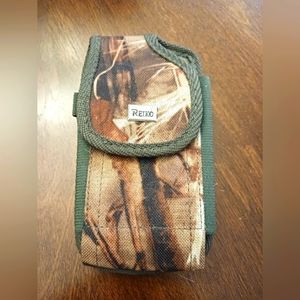 Reiko Cellphone Clipon Holder